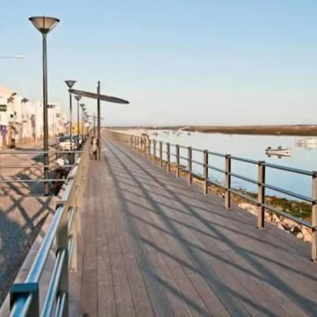 2 Bed With Com Pool Apartment *
