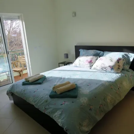 2 Bed With Com Pool *