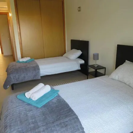 Appartement 2 Bed With Com Pool